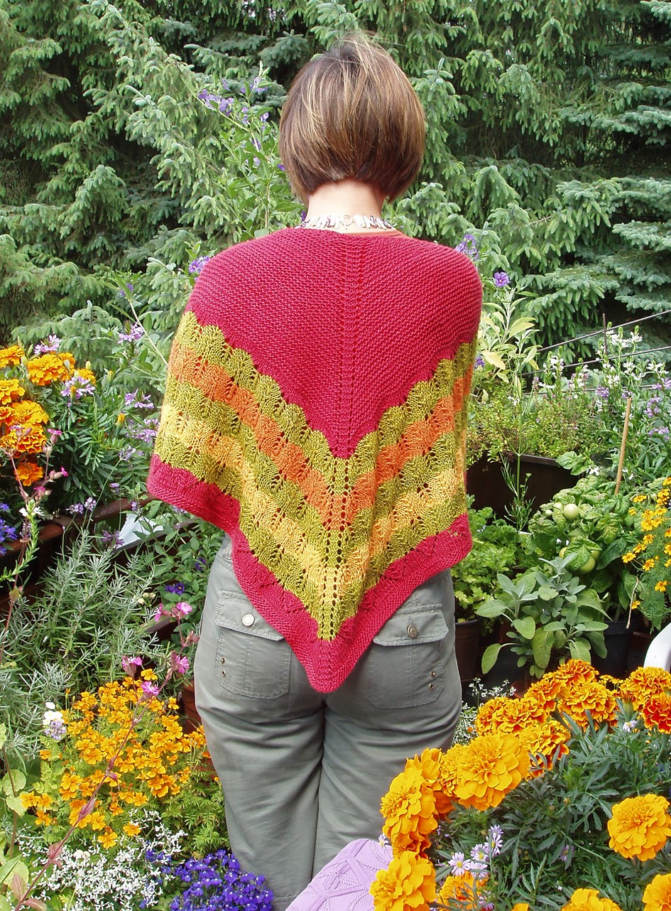 Tie shawl with autumn leaf border