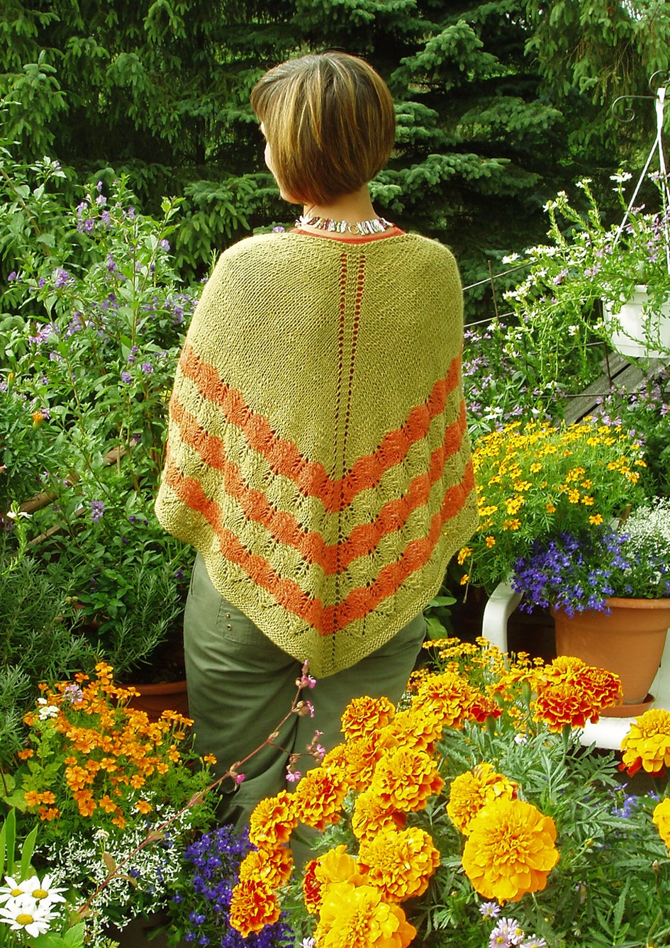 Tie shawl with autumn leaf border